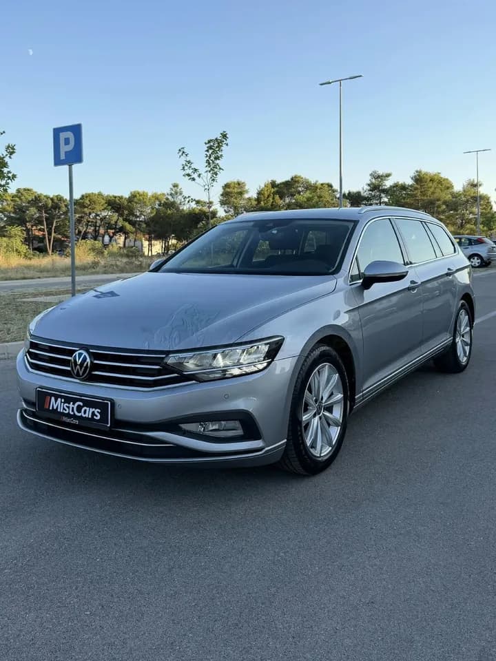 Passat 2.0, 2022, Podgorica – polovni automobil na prodaju