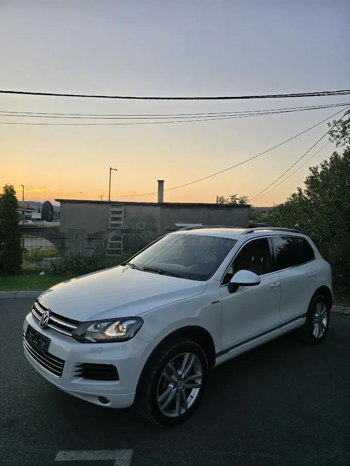 TouaregX 3.0 V6, 2013, Kotor – polovni automobil na prodaju